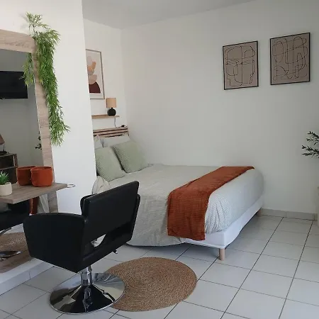 شقة Mediterranean Cocoon Parking Loggia Washing Machine نيم
