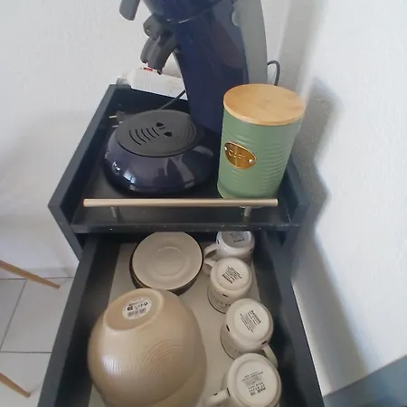 Mediterranean Cocoon Parking Loggia Washing Machine شقة نيم
